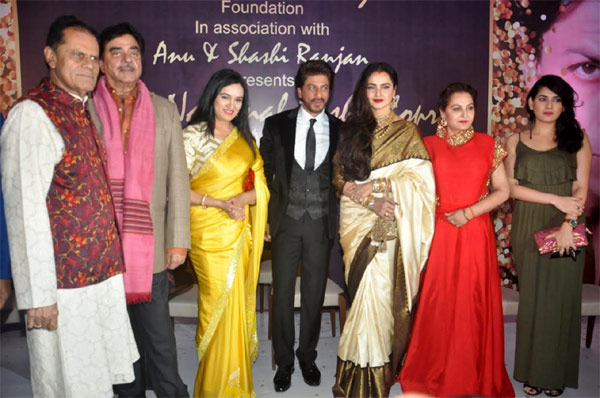 shahrukh khan,yash chopra award,rekha,jayapradha  అబ్బా.. ఆయన భలే చిలిపి..!